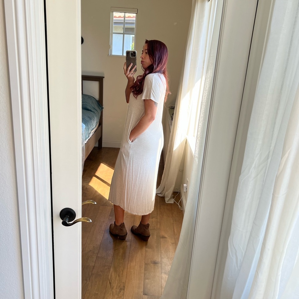 Nude summer to Fall 🍂 dress NWOT